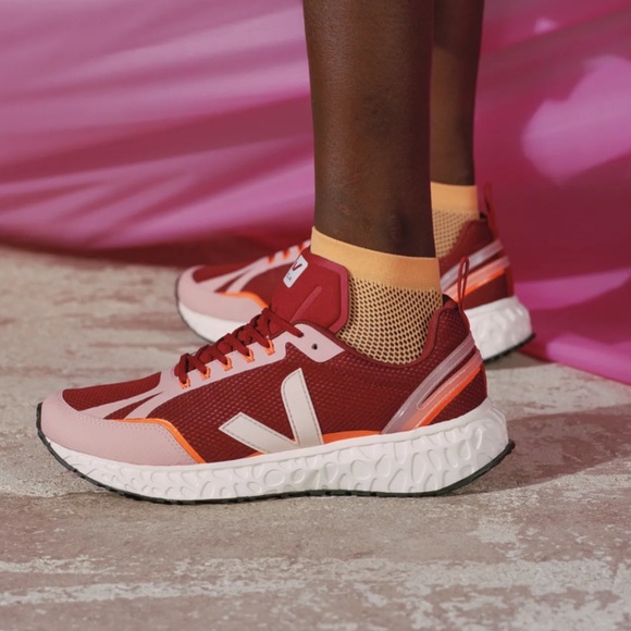 Veja Shoes - Veja Women's Condor Running Sneaker, size 8